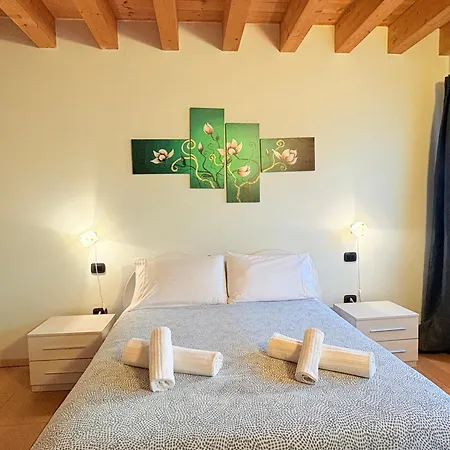 Artemide Bed and Breakfast 4*